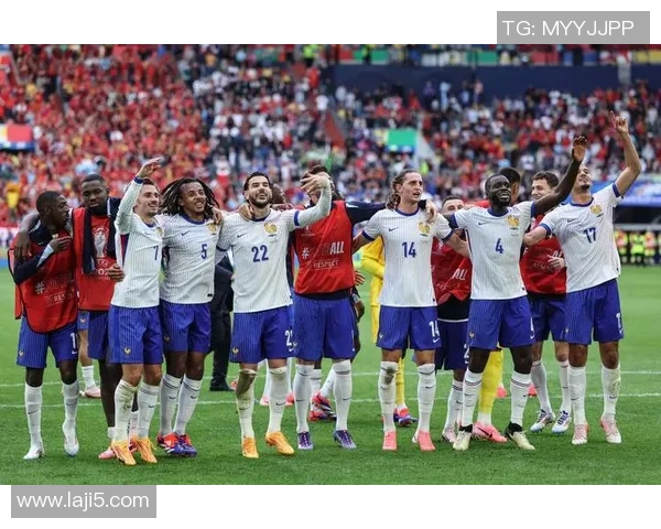 法国足球历史十大球星排名及其辉煌成就回顾